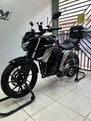 YAMAHA FZ25 FAZER ABS YAMAHA FZ25 FAZER ABS
